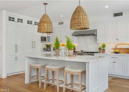 listing-thumbnails