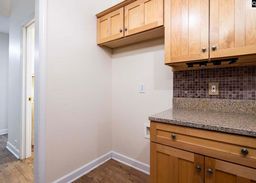 listing-thumbnails