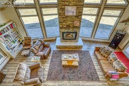 listing-thumbnails