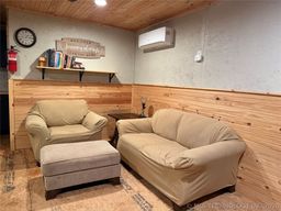 listing-thumbnails
