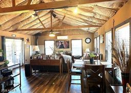 listing-thumbnails