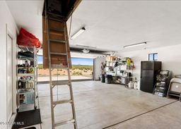 listing-thumbnails