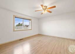 listing-thumbnails