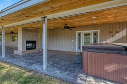 listing-thumbnails