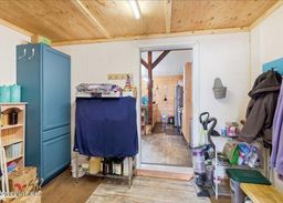 listing-thumbnails