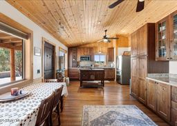 listing-thumbnails