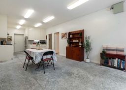 listing-thumbnails
