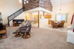 listing-thumbnails