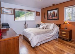 listing-thumbnails