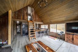 listing-thumbnails