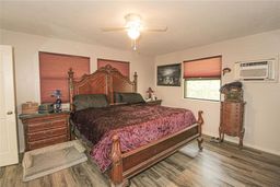 listing-thumbnails