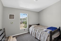 listing-thumbnails