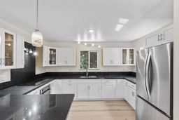 listing-thumbnails