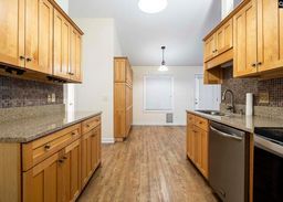 listing-thumbnails