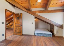listing-thumbnails
