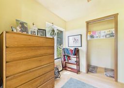 listing-thumbnails