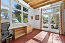 listing-thumbnails