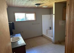 listing-thumbnails