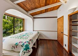 listing-thumbnails