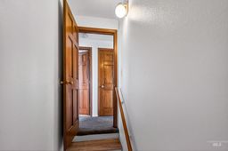 listing-thumbnails