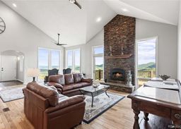 listing-thumbnails