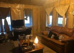 listing-thumbnails