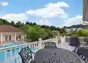 listing-thumbnails