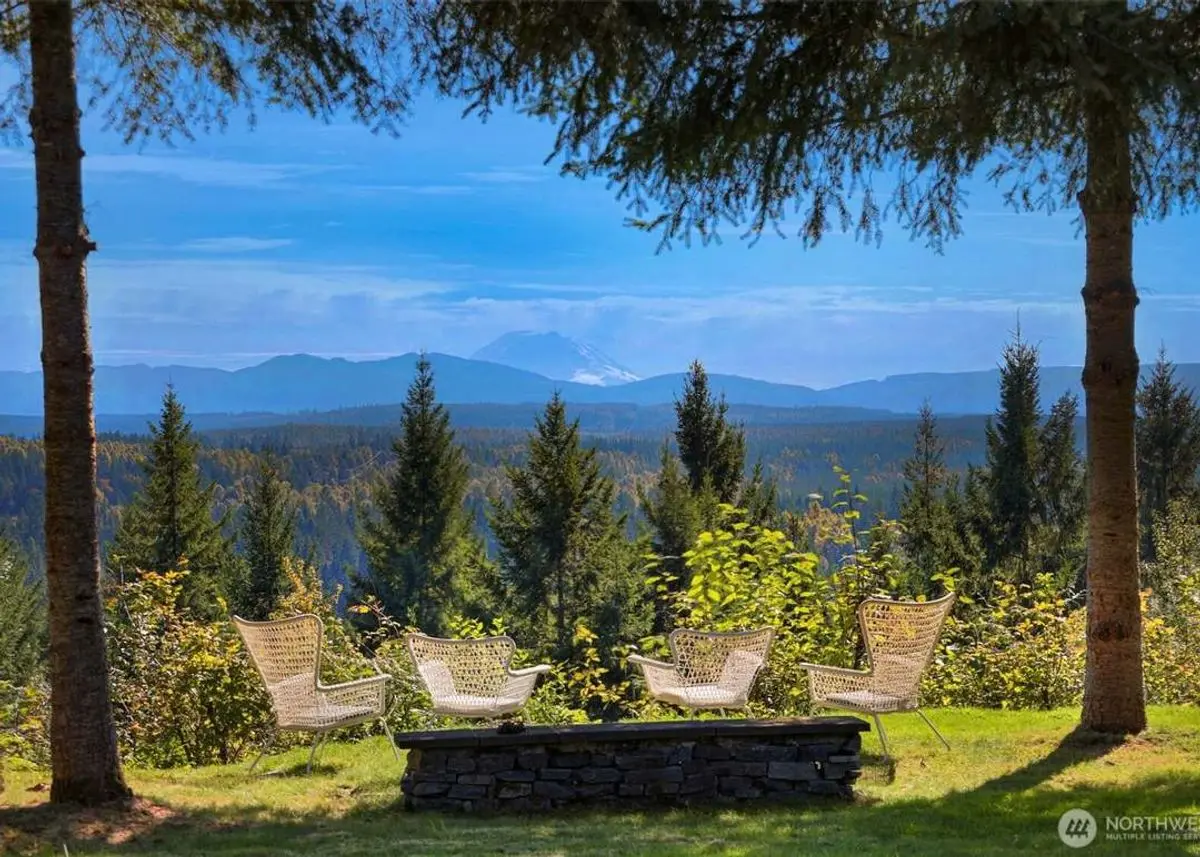 Photo 2 of green home in Carnation, Washington
