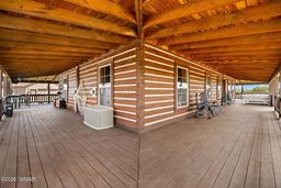 listing-thumbnails