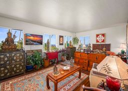 listing-thumbnails