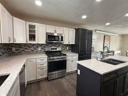 listing-thumbnails