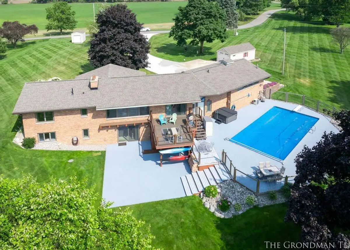 Green Homes for Sale - Three Rivers, Michigan Green Home