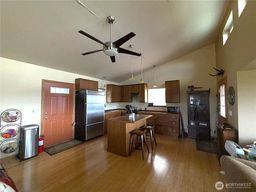 listing-thumbnails