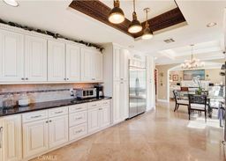 listing-thumbnails