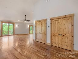 listing-thumbnails