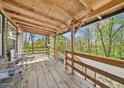 listing-thumbnails