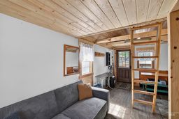 listing-thumbnails