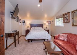 listing-thumbnails
