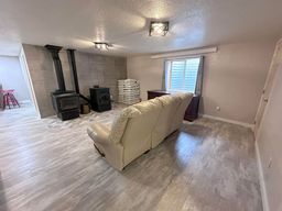 listing-thumbnails