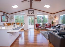 listing-thumbnails