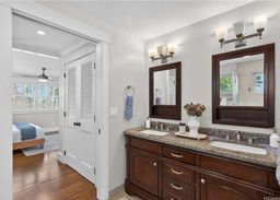 listing-thumbnails