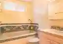 listing-thumbnails