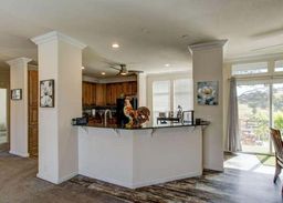 listing-thumbnails
