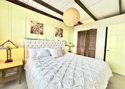 listing-thumbnails