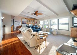 listing-thumbnails