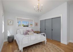 listing-thumbnails