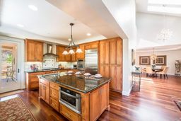 listing-thumbnails