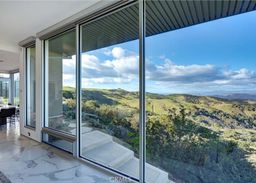 listing-thumbnails