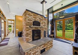 listing-thumbnails