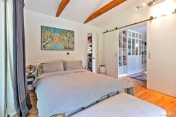 listing-thumbnails